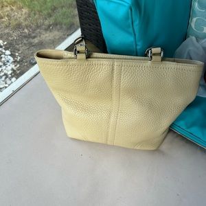 Coach Leather handbag n/w/t